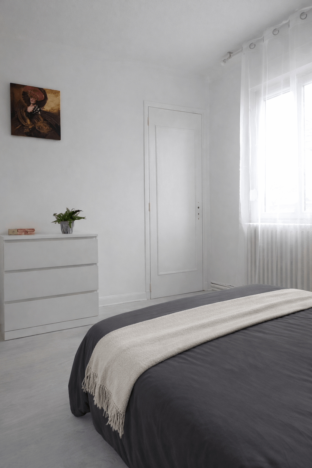 Chambre 3 du Gîte Lycot — Dompierre-Becquincourt, vue 2